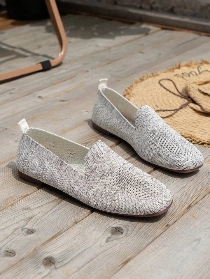 Mocassins ajourés à bout carré