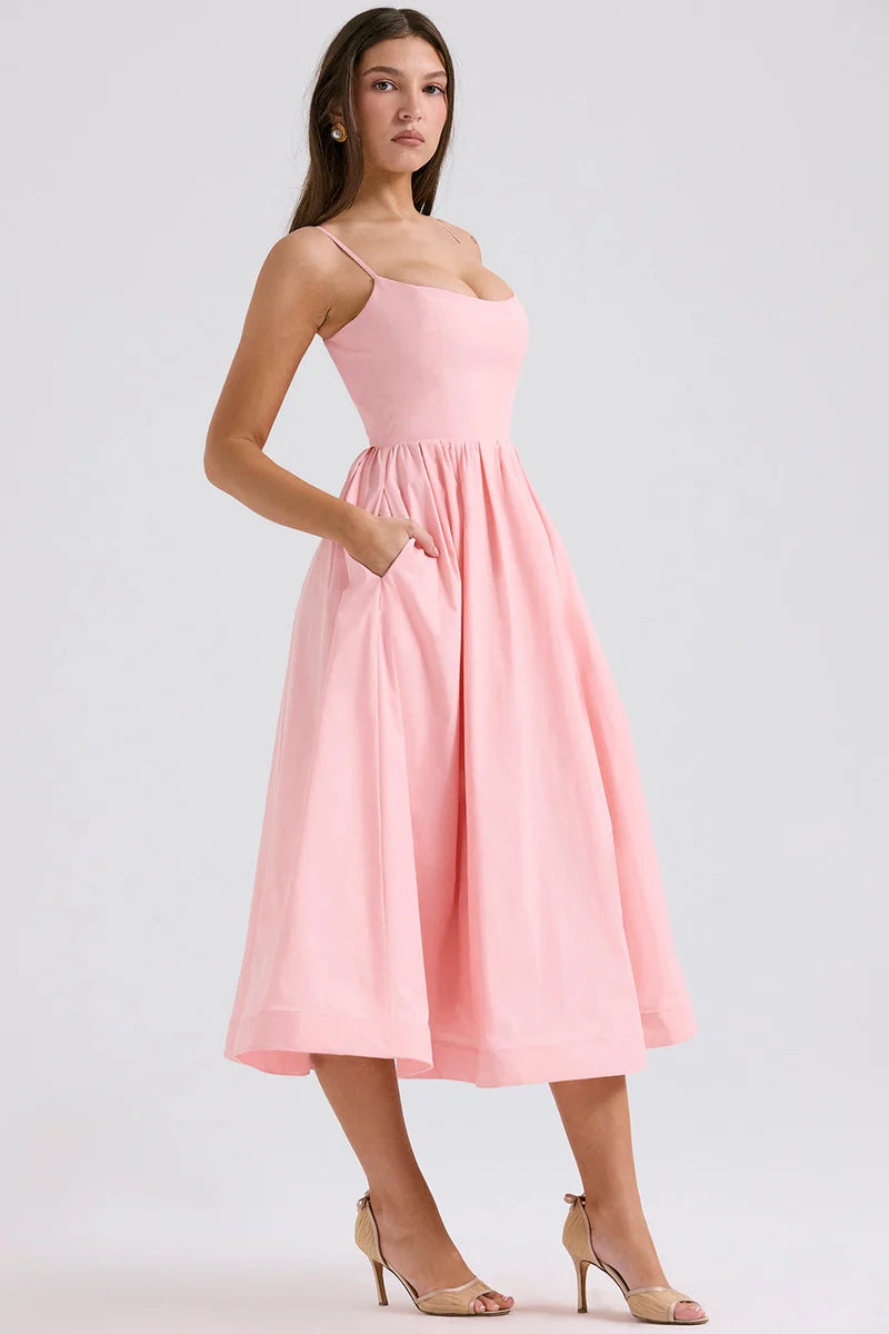 Robe à bretelles trapèze