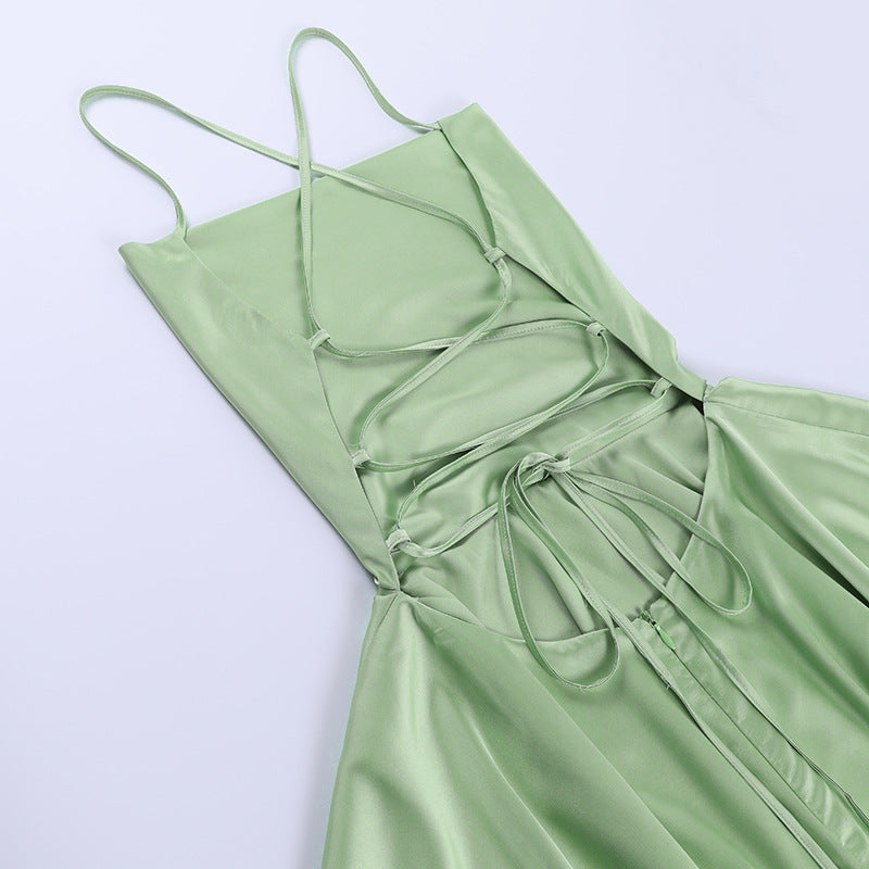 Mini-Robe Satinée à Lacets