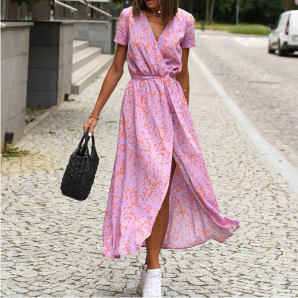 Robe Fendue à Lacets